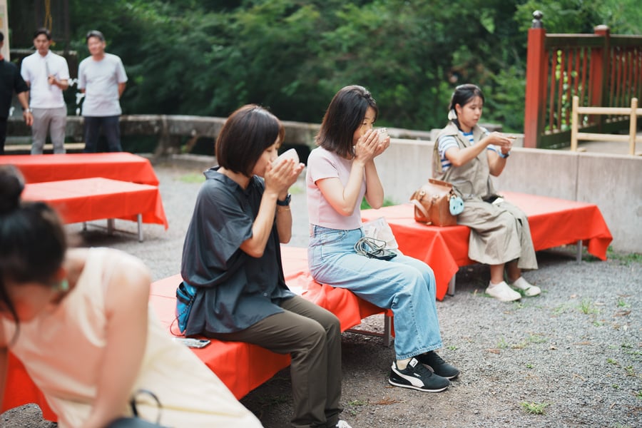 熊本南阿蘇旅行，品味白川水源的地下泉水帶來的純淨的「茶道」體驗與「赤牛和牛」料理饗宴，讓味蕾感受南阿蘇大自然的深厚魅力...